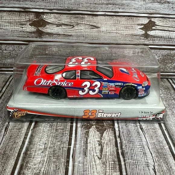 Winner's Circle TONY STEWART #33 Old Spice 2005 NASCAR MA 1:24 Scale Car NIB NEW - Picture 3 of 6